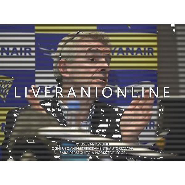 Michael O\'Leary at Ryanair\'s press conference Ryanair today (21 Nov) announced it will open 12 new routes from London Stansted (in April 2014) as well as adding frequencies on 17 existing routes, which will deliver an additional 1,300,000 passengers p.a. and support 1,300 new on-site jobs at London Stansted Airport. Montcalm London City Hotel, London, UK ©photohsot/AGENZIA ALDO LIVERANI SAS - ITALY ONLY - EDITORIAL USE ONLY -