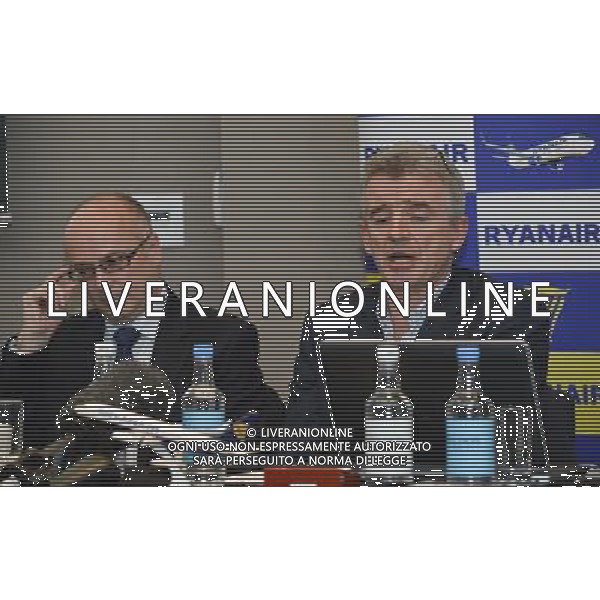 Charlie Cornish, Michael O\'Leary discuss in the press conference: Ryanair opening 12 new Stansted routes from April 2014. Ryanair press conderence in the Montcalm London City Hotel, London, 21/11/13 ©photohsot/AGENZIA ALDO LIVERANI SAS - ITALY ONLY - EDITORIAL USE ONLY -