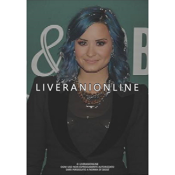 Demi Lovato Demi Lovato at book signing copies of her new book \'Staying Strong: 365 Days A Year\' at Barnes \' Noble bookstore at The Grove November 23, 2013 - Los Angeles, California AG ALDO LIVERANI SAS ONLY ITALY