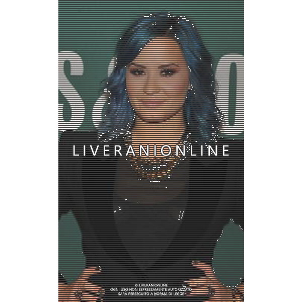 Demi Lovato Demi Lovato at book signing copies of her new book \'Staying Strong: 365 Days A Year\' at Barnes \' Noble bookstore at The Grove November 23, 2013 - Los Angeles, California AG ALDO LIVERANI SAS ONLY ITALY