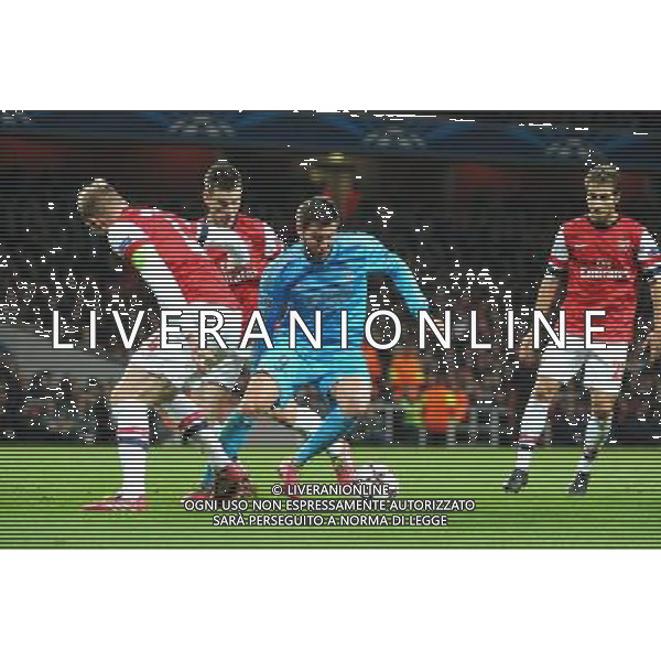 Andre Pierre GIGNAC - 26.11.2013 - Arsenal / Marseille - Champions League Photo : Gaston Petrelli / Icon Sport *** Local Caption *** AG ALDO LIVERANI SAS ONLY ITALY *** Local Caption *** AG ALDO LIVERANI SAS ONLY ITALY