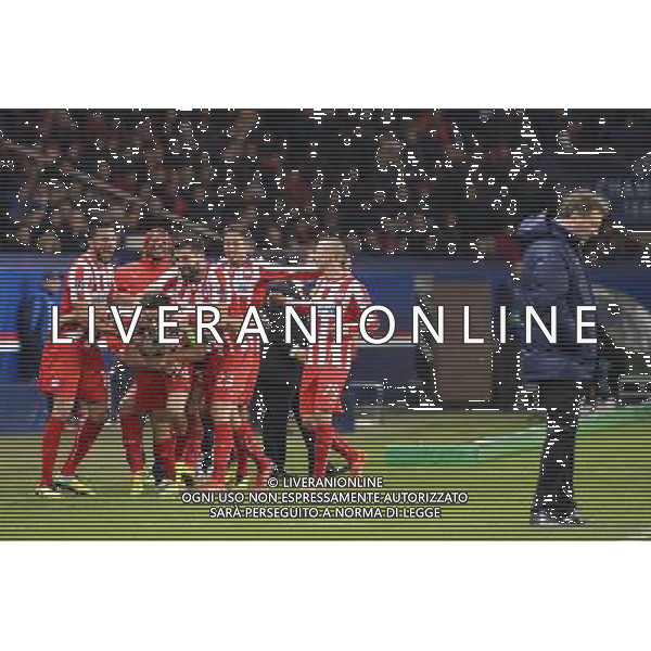 Kostas MANOLAS / Giannis MANIATIS / Gaetan BONG - 27.11.2013 - Paris Saint Germain / Olympiakos - Champions League Photo : Fred Porcu / Icon Sport AG ALDO LIVERANI SAS ONLY ITALY