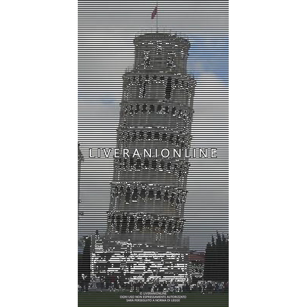 PISA NELLA FOTO PIAZZA DEL CAMPO AGENZIA ALDO LIVERANI IFC