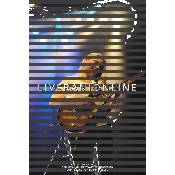 Joanne Shaw Taylor live at Shepherds Bush Empire ag aldo liverani sas only italy
