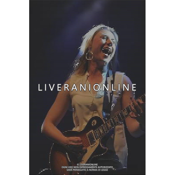 Joanne Shaw Taylor live at Shepherds Bush Empire ag aldo liverani sas only italy