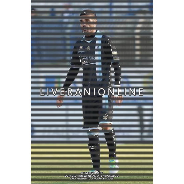 Busto Arsizio (VA) 1-12-2013 Stadio Carlo Speroni Campionato Lega PRO Prima Divisione girone A - 12Â° giornata Pro Patria - Virtus Entella nella foto Vinicio Cervo Deluca Cesar (Virtus Entella) foto Roberto Garavaglia - ag. Aldo Liverani sas