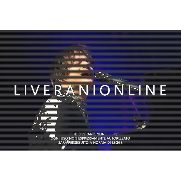 English Jazz pop singer Jamie Cullum performs at Indigo2, London, England, UK for Magic 105.4 FM\'s Sparkle Gala on the 3rd December 2013 ©PHOTOSHOT/AGENZIA ALDO LIVERANI SAS - ITALY ONLY - EDITORIAL USE ONLY