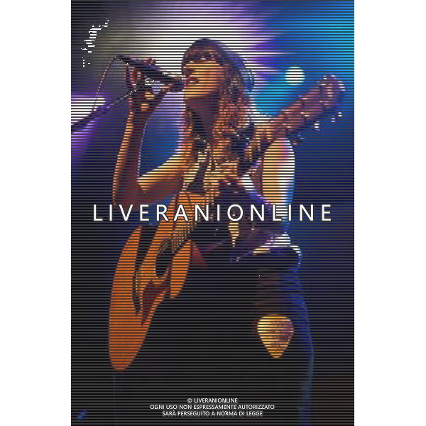 Paper Aeroplanes perform live at O2 Shepherd\'s Bush Empire, supporting The Leisure Society. Shepherd\'s Bush, London, United Kingdom. Sarah Howells, Richard Llewellyn. 05 December 2013. AG ALDO LIVERANI SAS ONLY ITALY