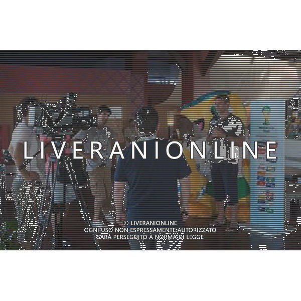 (131206) -- COSTA DO SAUIPE, Nov. 6, 2013 () -- Journalists work prior to the FIFA final draw at Sauipe Park in Costa do Sauipe, Bahia, Brazil, Nov. 5, 2013. The final draw of 2014 FIFA World Cup is scheduled to held here on Nov. 6. (/Xu Zijian) AG ALDO LIVERANI SAS ONLY ITALY