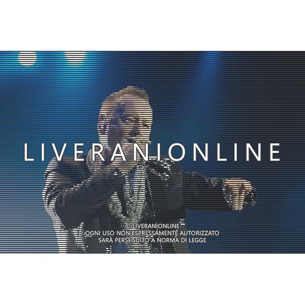 Simple Minds plays O2 Arena on 30/11/2013 at O2 Arena, London. Persons pictured: Kim Kerr, James Kerr. ©PHOTOHSOT/AGENZIA ALDO LIVERANI SAS - ITALY ONLY - EDITORIAL USE ONLY