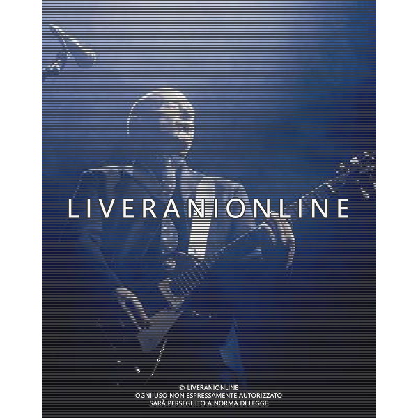 Ultravox plays O2 Arena on 30/11/2013 at O2 Arena, London. Persons pictured: Midge Ure. ©PHOTOHSOT/AGENZIA ALDO LIVERANI SAS - ITALY ONLY - EDITORIAL USE ONLY