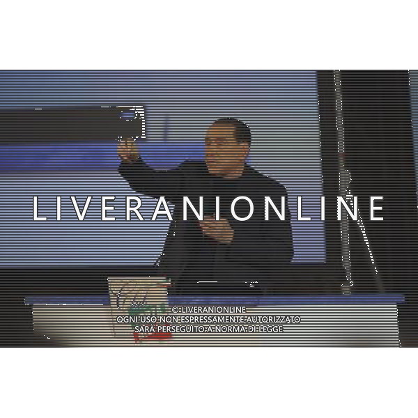 Silvio Berlusconi all\'auditorium Conciliazione incontra i suoi iscritti ai club di Forza Italia per il battesimo dei primi mille club Forza Silvio a Roma, 08 dicembre 2013 ©Corradetti/AGENZIA ALDO LIVERANI SAS