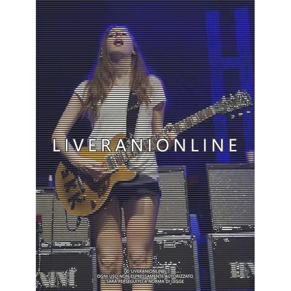 Alan Haim of Haim performs live at Manchester Ritz, Manchester, England, 8th December 2013. AG ALDO LIVERANI SAS ONLY ITALY