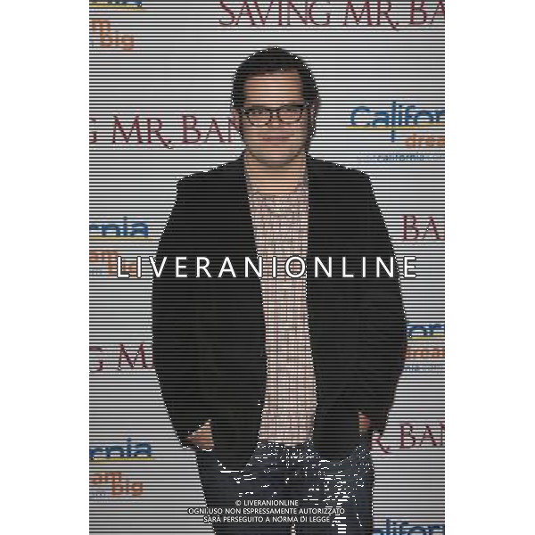 Josh Gad at the \'Saving Mr. Banks\' Los Angeles Premiere, Walt Disney Studios, Burbank, CA 12-09-13 AG ALDO LIVERANI SAS ONLY ITALY