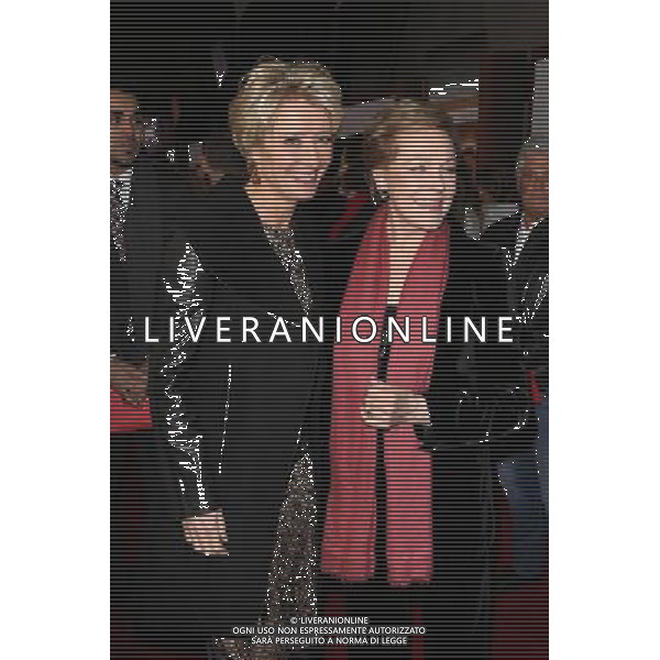 Emma Thompson, Julie Andrews at the \'Saving Mr. Banks\' Los Angeles Premiere, Walt Disney Studios, Burbank, CA 12-09-13 AG ALDO LIVERANI SAS ONLY ITALY