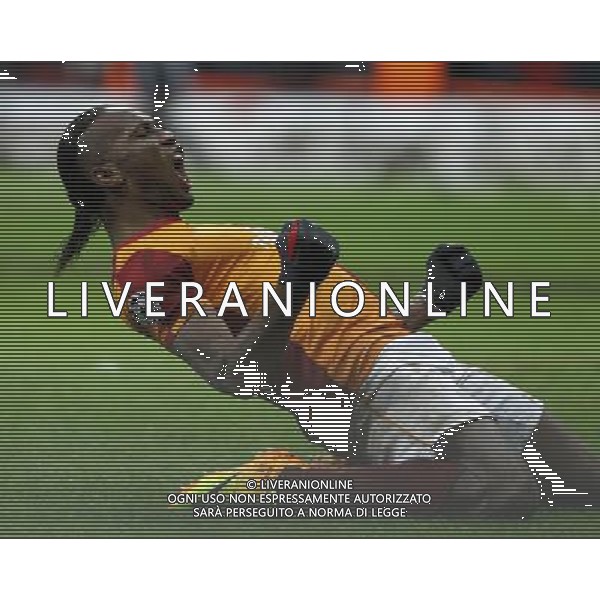 UEFA Champions League group B match between Galatasaray Istanbul and Juventus at Turk Telekom Arena Stadium on December 11, 2013 in Istanbul, Turkey. Match Score: Galatasaray 1 - Juventus 0 Pictured: Didier Drogba of Galatasaray. LIGA MISTRZOW PILKA NOZNA SEZON 2013/2014 FOT.SESKIM PHOTO/NEWSPIX.PL TURKEY, GERMANY, AUSTRIA AND UK OUT !!! --- Newspix.pl /AGENZIA ALDO LIVERANI SAS - ITALY ONLY - EDITORIAL USE ONLY *** Local Caption *** www.newspix.pl mail us: info@newspix.pl call us: 0048 022 23 22 222 --- Polish Picture Agency by Ringier Axel Springer Poland