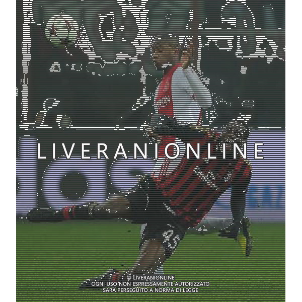 UEFA Champions League 2013/2014 Gruppo H Milano - 11.12.2013 Milan-Ajax Nella Foto:balotelli-van rhijn /Ph.Vitez-Ag. Aldo Liverani