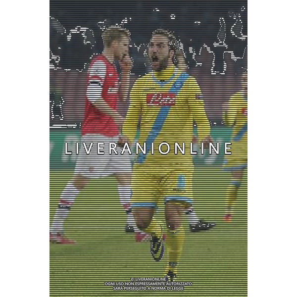 NAPOLI - ARSENAL CHAMPIONS LEAGUE 11 DICEMBRE 2013 NELLA FOTO: ESULTANZA DOPO IL GOL DI HIGUAIN ©MOSCA/AGENZIA ALDO LIVERANI SAS