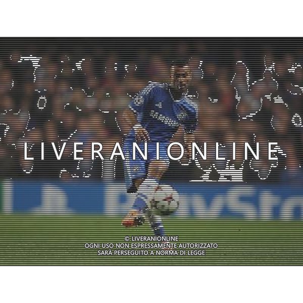 Chelsea\'s Ashley Cole in action Photo by Kieran Galvin/CameraSport Football - UEFA Champions League Group E - Chelsea v FC Steaua Bucuresti - Wednesday 11th December 2013 - Stamford Bridge - London © CameraSport - 43 Linden Ave. Countesthorpe. Leicester. England. LE8 5PG - Tel: +44 (0) 116 277 4147 - admin@camerasport.com - www.camerasport.com AG ALDO LIVERANI SAS ONLY ITALY