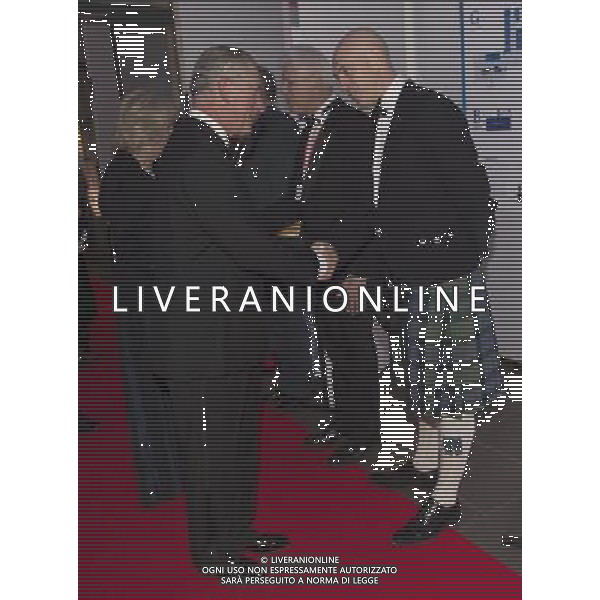 SUN MILITARY AWARDS MILLIES National Maritime Museum, Greenwich, London. 11th December 2013 HRH Prince Charles and David Dinsmore ©photoshot/AGENZIA ALDO LIVERANI SAS - ITALY ONLY - REALI INGLESI: il Principe Carlo e Camilla al National Maritime Museum, Greenwich. Londra 11 dicembre 2013