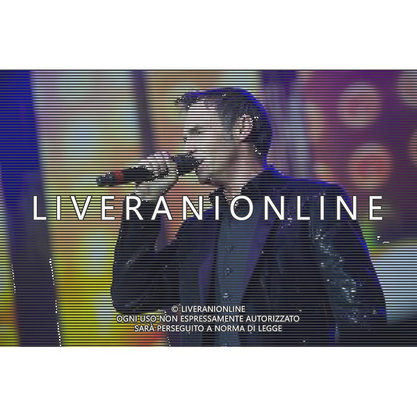 Marti Pellow of Scottish pop rock band Wet Wet Wet performs at The O2 Arena, London, England, UK on Wednesday 11th December, 2013. AG ALDO LIVERANI SAS ONLY ITALY
