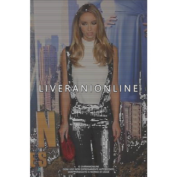 Lauren Pope, Anchorman 2 : UK Premiere, Vue West End, Leicester Square, London. 11.12.13 AG ALDO LIVERANI SAS ONLY ITALY