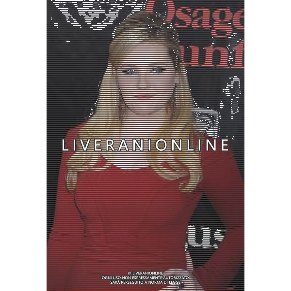 Abigail Breslin attends the \'August: Osage County\' premiere at Ziegfeld Theater on December 12, 2013 in New York City. AG ALDO LIVERANI SAS ONLY ITALY