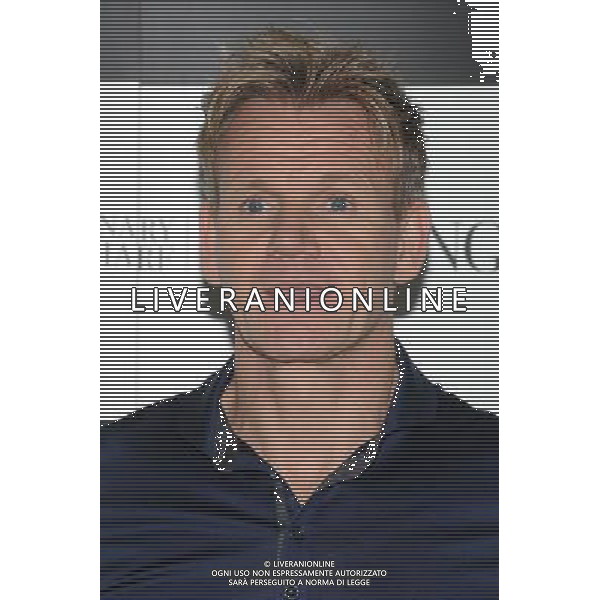 Gordon Ramsay signs copies of his new cookery book - Gordon Ramsay\'s Ultimate Home Cooking, a collection of easy recipes to cook at home, Waterstone\'s in Canary Wharf, London. 13th December 2013 AG ALDO LIVERANI SAS ONLY ITALY