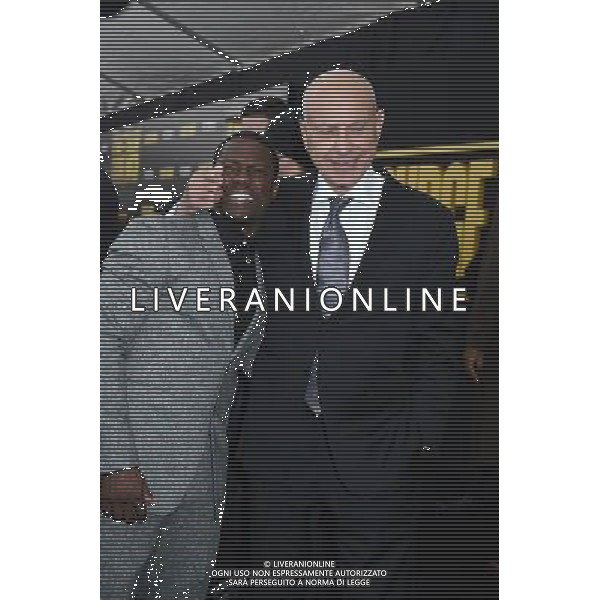 Kevin Hart and Alan Arkin attends the World Premiere of \'Grudge Match\' at the Ziegfeld Theatre in New Yok City on December 16, 2013. AG ALDO LIVERANI SAS ONLY ITALY