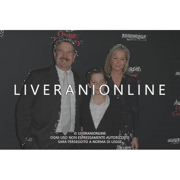 John Wells and family at \'August: Osage County\' Los Angeles Premiere on December 16 2013 in Los Angeles, California. ag aldo liverani sas only italy