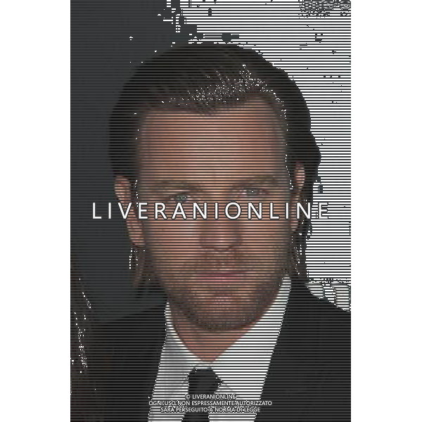 Ewan McGregor at the \'August: Osage County\' Los Angeles Premiere, Regal Cinemas, Los Angeles, CA 12-16-13 ag aldo liverani sas only italy