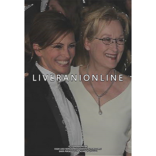 Julia Roberts, Meryl Streep at the \'August: Osage County\' Los Angeles Premiere, Regal Cinemas, Los Angeles, CA 12-16-13 AG ALDO LIVERANI SAS ONLY ITALY