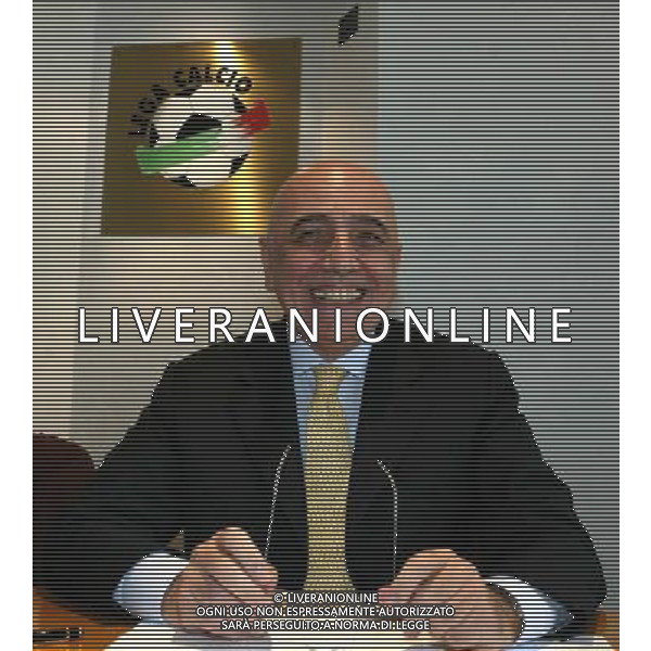 Milano 05/11/2004 assemblea lega calcio per elezioni del presidente nella foto adriano galliani ph emilio andreoli/agenzia aldo liverani