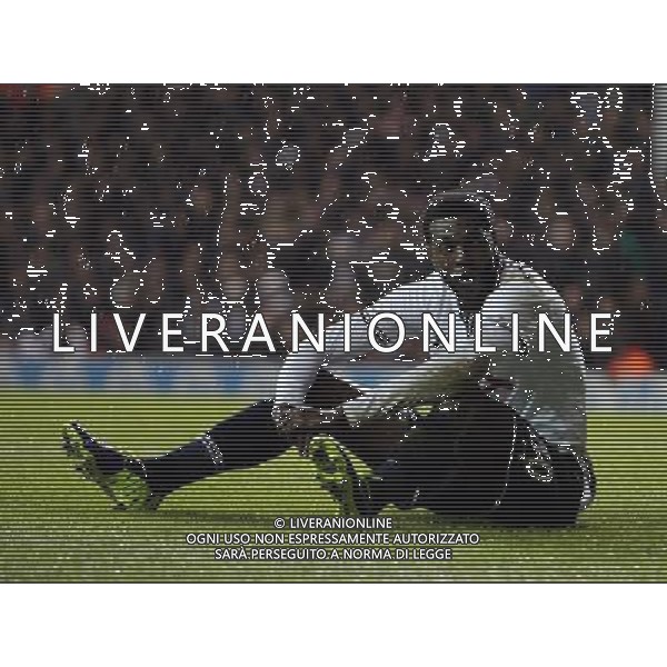 Tottenham Hotspur\'s Emmanuel Adebayor Photo by Kieran Galvin/CameraSport Football - Capital One Cup Quarter-Final - Tottenham Hotspur v West Ham United - Wednesday 18th December 2013 - White Hart Lane - London © CameraSport - 43 Linden Ave. Countesthorpe. Leicester. England. LE8 5PG - Tel: +44 (0) 116 277 4147 - admin@camerasport.com - www.camerasport.com AG ALDO LIVERANI SAS ONLY ITALY