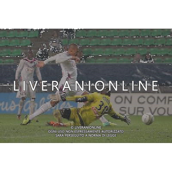 JUSSIE / Cheik NDIAYE - Faute PENALTY- 18.12.2013 - Rennes / Bordeaux - 1/8Finale de Coupe de la Ligue - Photo : Vincent Michel / Icon Sport AG ALDO LIVERANI SAS ONLY ITALY