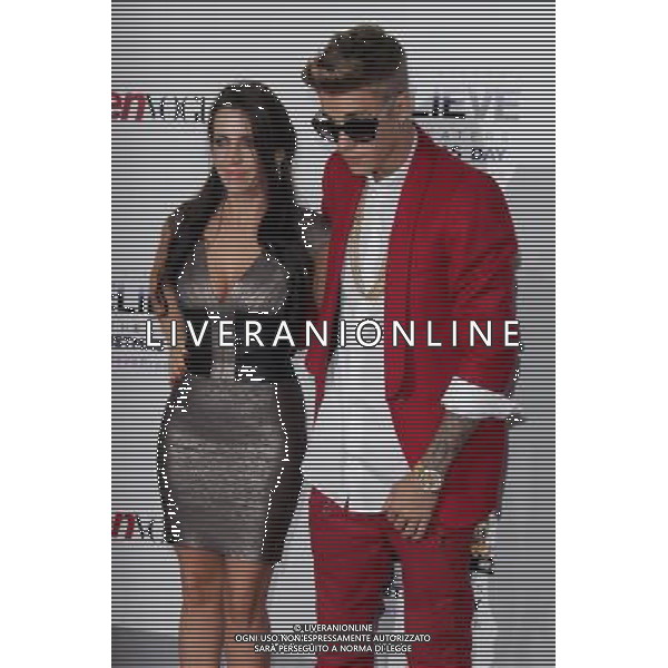 Pattie Mallette, Justin Bieber at the \'Justin Bieber\'s Believe\' Premiere, Regal Cinemas, Los Angeles, CA 12-18-13 AG ALDO LIVERANI SAS ONLY ITALY