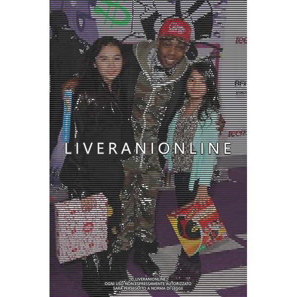 LOS ANGELES - DECEMBER 18: Todrick Hall at \'Justin Bieber\'s Believe\' Premiere on December 18 2013 in Los Angeles, California. (Photo by Martin Sloan) AG ALDO LIVERANI SAS ONLY ITALY