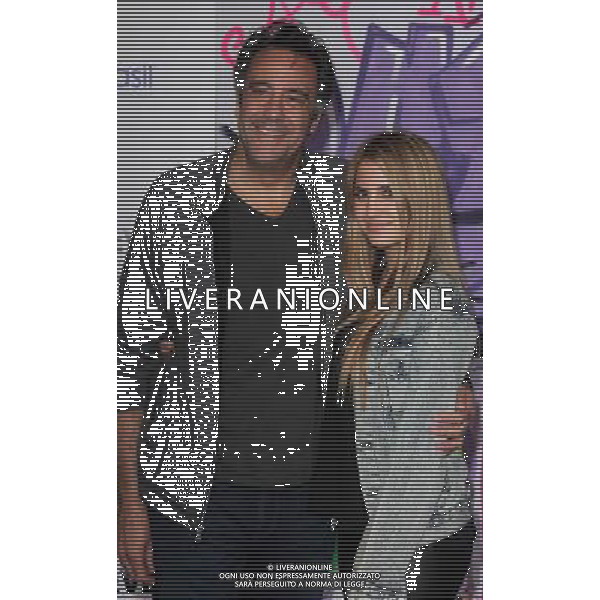 LOS ANGELES - DECEMBER 18: Brad Garrett and daughter Hope at \'Justin Bieber\'s Believe\' Premiere on December 18 2013 in Los Angeles, California. (Photo by Martin Sloan) AG ALDO LIVERANI SAS ONLY ITALY