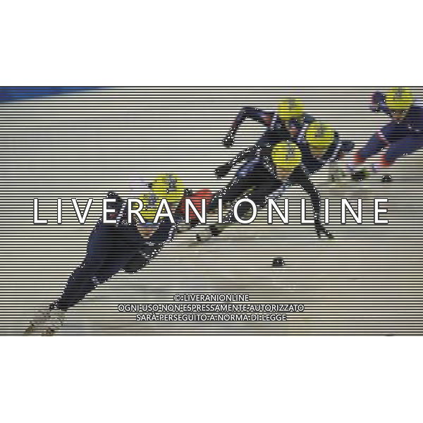 (131219) -- TRENTINO, Dec. 19, 2013 () -- South Korea\'s Noh Jinkyu (Front) competes during the men\'s short track 1,500m final at the 26th Winter Universiade in Trentino, Italy, Dec. 18, 2013. Noh Jinkyu claimed the title with 2 minutes and 16. 810 seconds. (/Bai Xuefei) ©PHOTOSHOT/AGENZIA ALDO LIVERANI SAS - ITALY ONLY - EDITORIAL USE ONLY