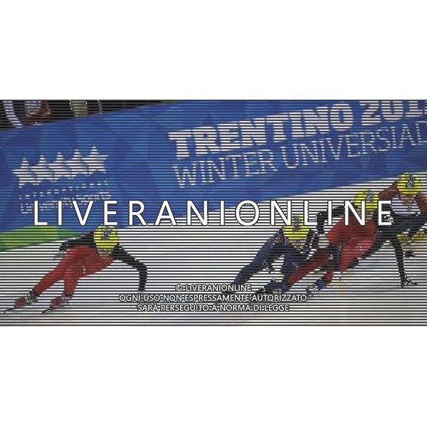 (131219) -- TRENTINO, Dec. 19, 2013 () -- Chinese skater Tao Jiaying (2nd, R) and Guo Yihan (1st, L) compete during the women\'s short track 1,500m final at the 26th Winter Universiade in Trentino, Italy, Dec. 18, 2013. Tao claimed the title with 2 minutes and 30.296 seconds. (/Bai Xuefei) ©PHOTOSHOT/AGENZIA ALDO LIVERANI SAS - ITALY ONLY - EDITORIAL USE ONLY