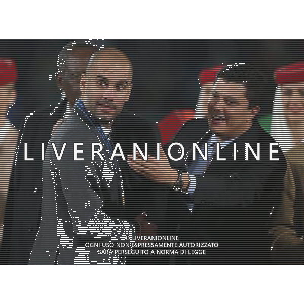 firo FuÃŸball, Fussball, International 21.12.2013 FIFA Klub Weltmeisterschaft 2013 Club World Cup in Marokko, Finale FCB FC Bayern MÃ¼nchen Muenchen (GER) - Raja Casablanca (MAR) Gratulation fÃ¼r FCB Trainer Coach Pep Guardiola $worldrights Es gelten unsere AGB, einsehbar auf www.firosportphoto.de copyright by firo sportphoto: Coesfelder Str.207 48249 DÃ¼lmen www.firosportphoto.de mail@firosportphoto.de (V o l k s b a n k B o c h u m - W i t t e n ) BLZ.: 430 601 29 Kt. Nr.: 341 117 100 Tel:Â  02594 - 9916004 Fax:Â 02594 - 9916005 AG ALDO LIVERANI SAS ONLY ITALY