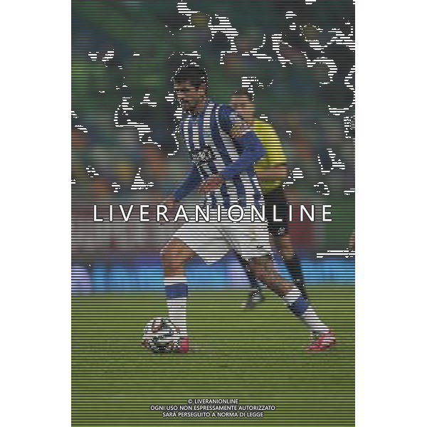 Lucho Gonzalez - 29.12.2013 - Sporting / Porto - Coupe de la Ligue 2013/2014 Photo : Carlos Rodrigues / Icon Sport AG ALDO LIVERANI SAS ONLY ITALY