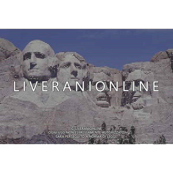 AMERICA WASHINGTON 2004 nella foto: mounth RUSHMORE ALDO LIVERANI