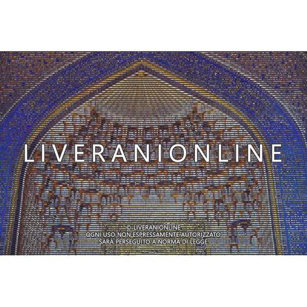 (140102) -- TASHKENT, Jan. 2, 2014 () -- The photo taken on Oct. 27, 2013 shows the interior of the Tilya-Kori Madrasah in the Registan in Samarkand, Uzbekistan. The Registan is the heart of the ancient city of Samarkand and it is consisted of three separate buildings including Madrasa of Ulugh Beg, Sher-Dor Madrasah, and Tilya-Kori Madrasah. Samarkand is the second largest city in Uzbekistan and the capital of Samarqand Province. It is an ancient city on the Silk Road and a melting port of the world\'s cultures. It is listed as one of the World Heritage Sites by UNESCO in 2001. (/Sadat) (dzl) ©photoshot/AGENZIA ALDO LIVERANI SAS - ITALY ONLY - L\'antica citta\' di Samarcanda costituita da tre edifici separati Compresa la Madrasa di Ulugh Beg, Sher-Dor e Kori-Tilya in Uzbekistan sulla Via della Seta, indicato come uno dei siti del patrimonio mondiale dell\'Umanita\' dall\'UNESCO nel 2001.