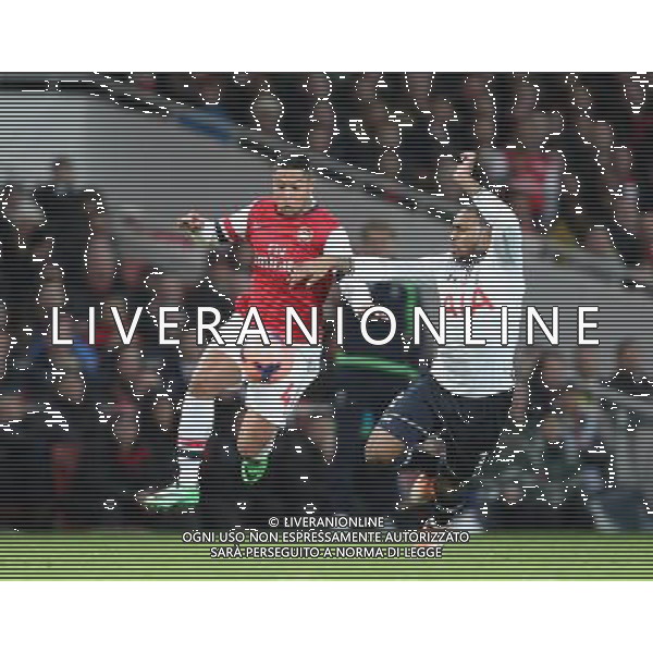 Arsenal\'s Serge Gnabry despite the attentions of Tottenham Hotspur\'s Danny Rose Photo by Kieran Galvin/CameraSport Football - FA Challenge Cup Third Round - Arsenal v Tottenham Hotspur - Saturday 4th January 2014 - Emirates Stadium - London © CameraSport - 43 Linden Ave. Countesthorpe. Leicester. England. LE8 5PG - Tel: +44 (0) 116 277 4147 - admin@camerasport.com - www.camerasport.com AG ALDO LIVERANI SAS ONLY ITALY