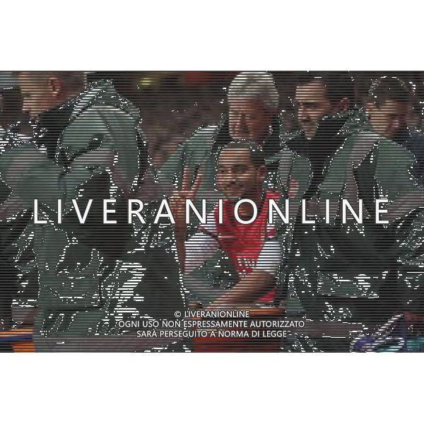 Arsenal\'s Theo Walcott Photo by Kieran Galvin/CameraSport Football - FA Challenge Cup Third Round - Arsenal v Tottenham Hotspur - Saturday 4th January 2014 - Emirates Stadium - London © CameraSport - 43 Linden Ave. Countesthorpe. Leicester. England. LE8 5PG - Tel: +44 (0) 116 277 4147 - admin@camerasport.com - www.camerasport.com AG ALDO LIVERANI SAS ONLY ITALY