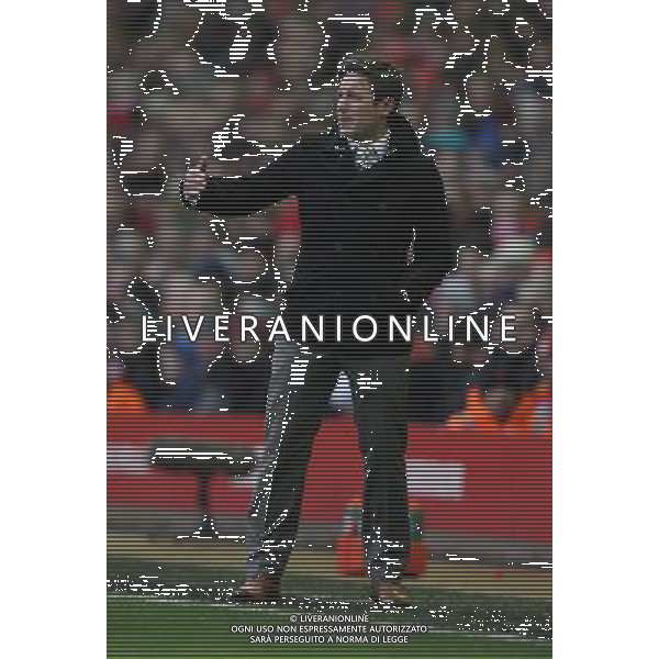LEE JOHNSON LIVERPOOL V OLDHAM ATHLETIC LIVERPOOL V OLDHAM ATHLETIC BUDWEISER FA CUP 3RD ROUND ANFIELD, LIVERPOOL, ENGLAND 05 January 2014 GAT77312 WARNING! This Photograph May Only Be Used For Newspaper And/Or Magazine Editorial Purposes. May Not Be Used For Publications Involving 1 player, 1 Club Or 1 Competition Without Written Authorisation From Football DataCo Ltd. For Any Queries, Please Contact Football DataCo Ltd on +44 (0) 207 864 9121 AG ALDO LIVERANI SAS ONLY ITALY