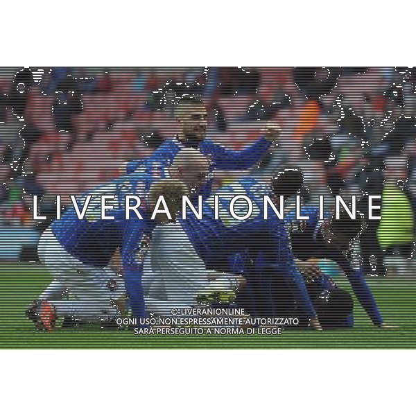 CARLISLE PLAYERS CELEBRATE MATTY ROBSON GOAL SUNDERLAND FC V CARLISLE UTD FC SUNDERLAND FC V CARLISLE UTD FC, FA CUP 3RD ROUND STADIUM OF LIGHT, SUNDERLAND, ENGLAND 05 January 2014 GAT77297 BARCLAYS PREMIER LEAGUE 05/01/14 WARNING! This Photograph May Only Be Used For Newspaper And/Or Magazine Editorial Purposes. May Not Be Used For Publications Involving 1 player, 1 Club Or 1 Competition Without Written Authorisation From Football DataCo Ltd. For Any Queries, Please Contact Football DataCo Ltd on +44 (0) 207 864 9121