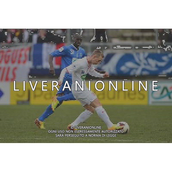 Corentin HALUCHA - 05.01.2014 - Amiens AC / Lille - 32emeFinale Coupe de France Photo : Dave Winter / Icon Sport AG ALDO LIVERANI SAS ONLY ITALY