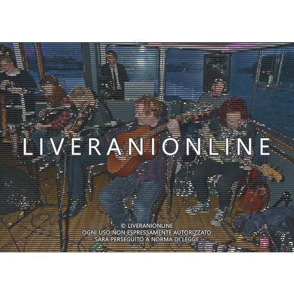  The Levellers play at the wedding party of Michael and Kathryn Eccleshall whilst cruising down the Thames Date ; 04/01/2014 ag aldo liverani sas only italy